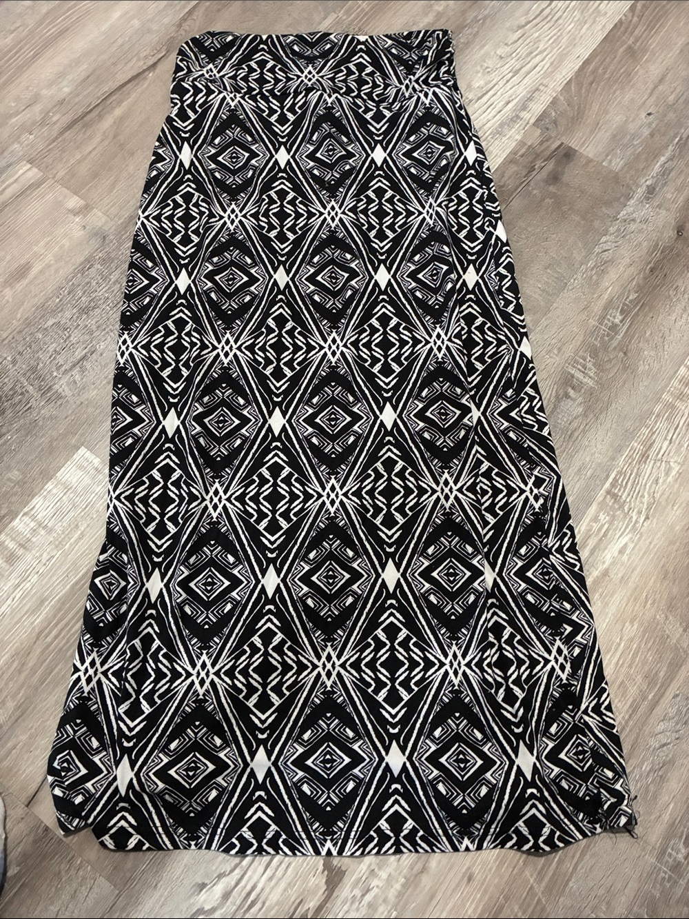Black & White Geometric Maxi Skirt